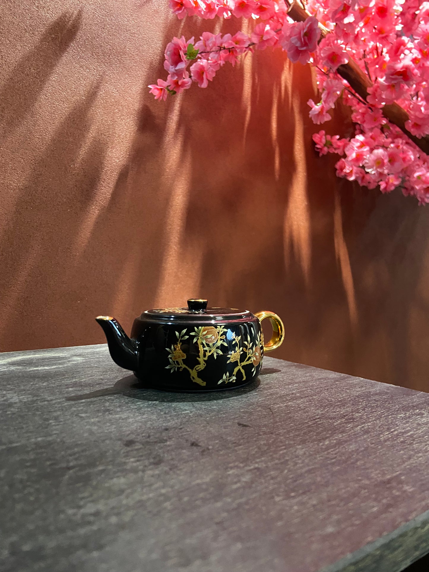 Black carved patterns TeaPot