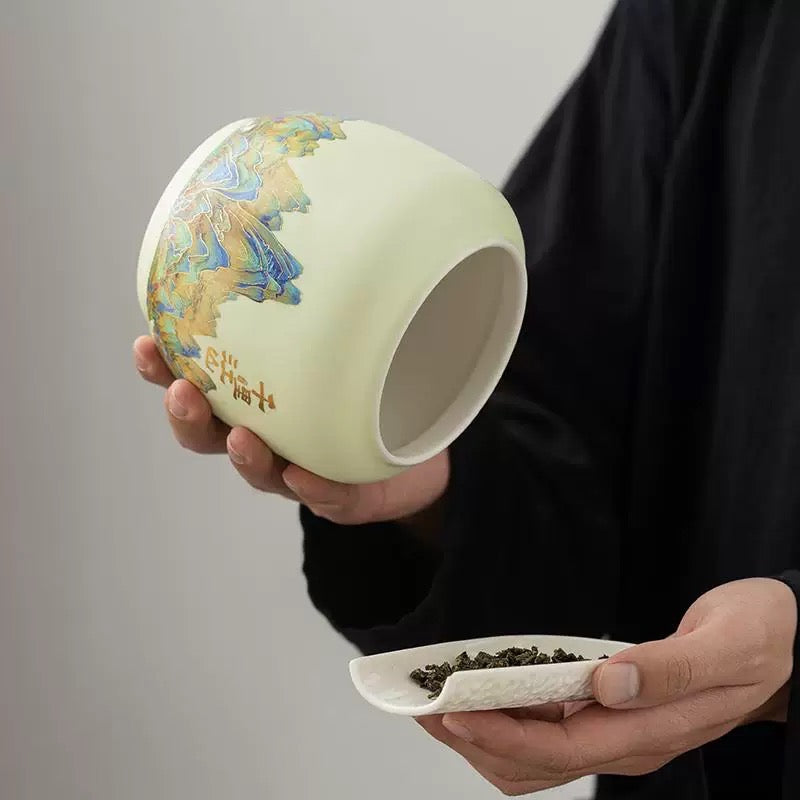 Landscape tea holder