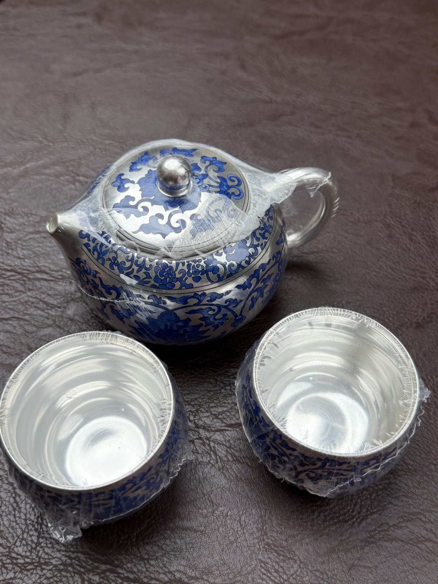 Gorgeous qinghua tea set